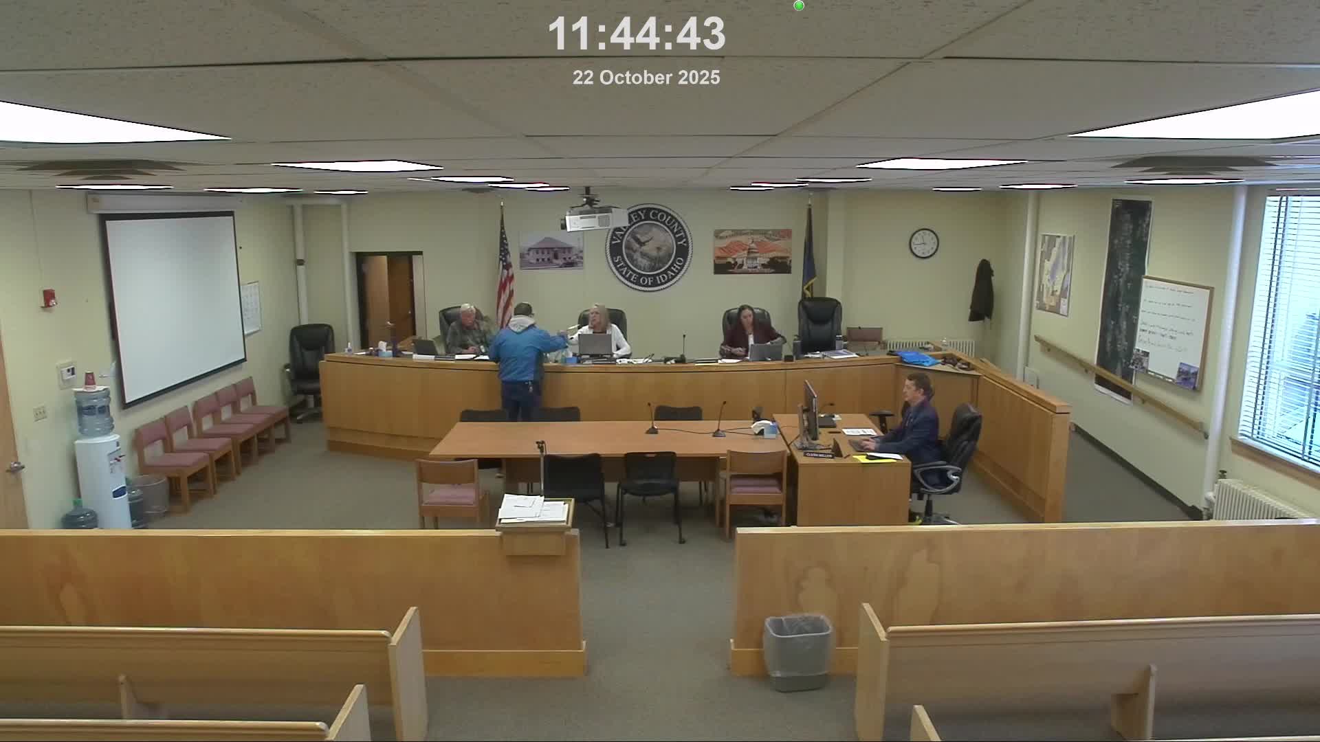 Valley County commissioners approve Dennett Ranch road maintenance pact, receive road-and-bridge updates