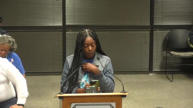 Board authorizes parental notifications for low‑performing school improvement plans