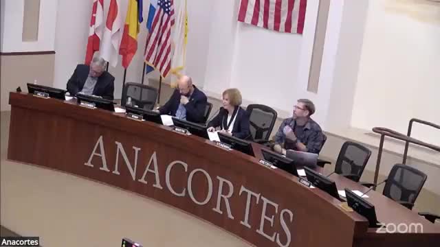 Anacortes planning commission recommends 2025 development-regulation package to city council, asks changes for Old Town, J Avenue and definitions