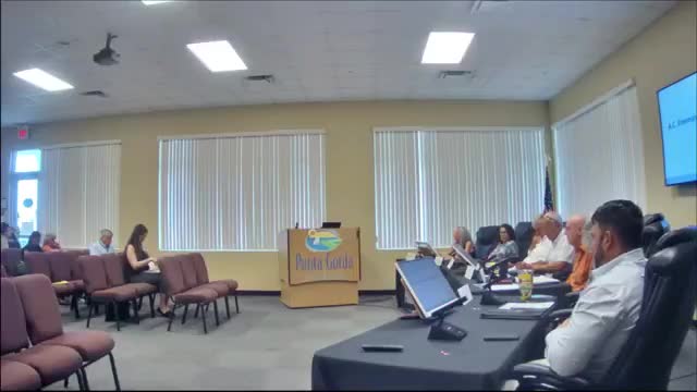 HPAB hears updates on AC Freeman House contract, city hall renovation and local‑register confusion; members urge clarity on 2023 changes and 50/50 rule