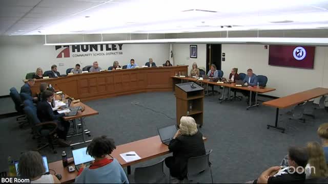 Huntley 158 highlights inclusive high-school field trip to Museum of Science and Industry