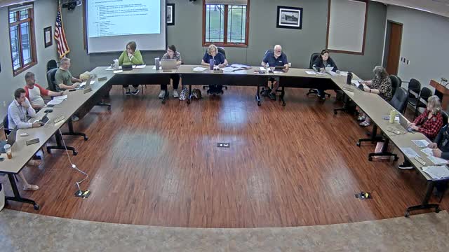 Hortonville trustees ask county to study converting Nash Street–Oak intersection to four-way stop