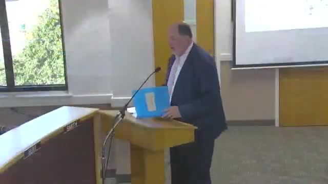 Craven County commissioners approve transport franchise, multiple grant applications and budget amendments; lease to expand Cove City Library parking