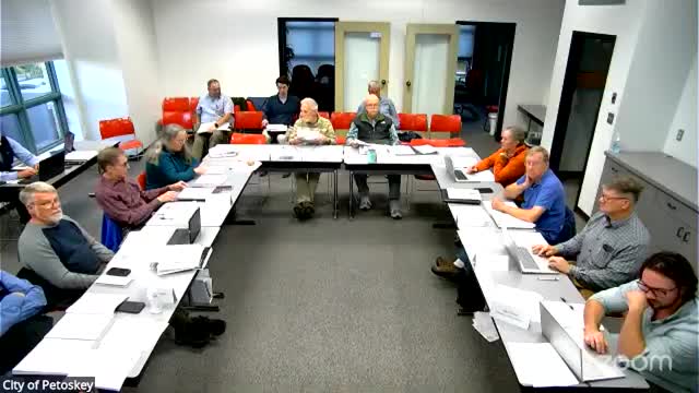 Planning commission approves Jimmy John’s site plan with traffic, landscaping and snow-management conditions