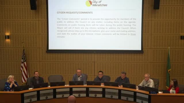 Bicyclist urges Wenatchee to explore ‘no sit, no lie’ sidewalk ordinance after bridge encounter