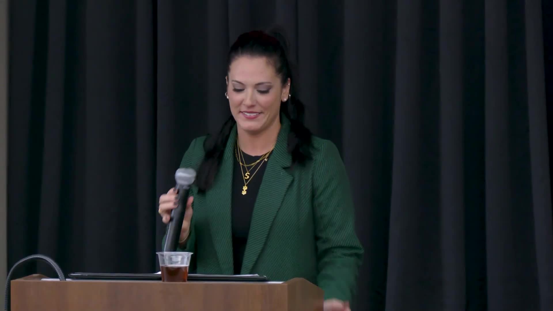 Orland Park mayor warns of debt risk, outlines police expansion, AI permitting and drone first-responder program