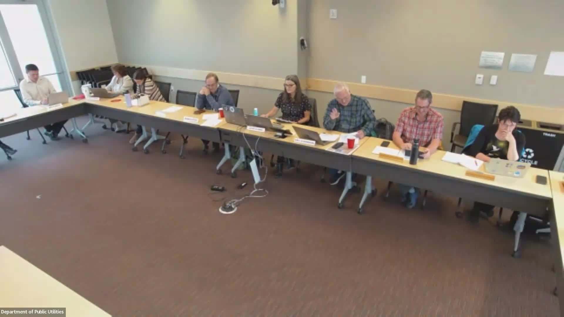 Board of Public Utilities hears fleet-conversion and countywide EV charging plan; draft due in December