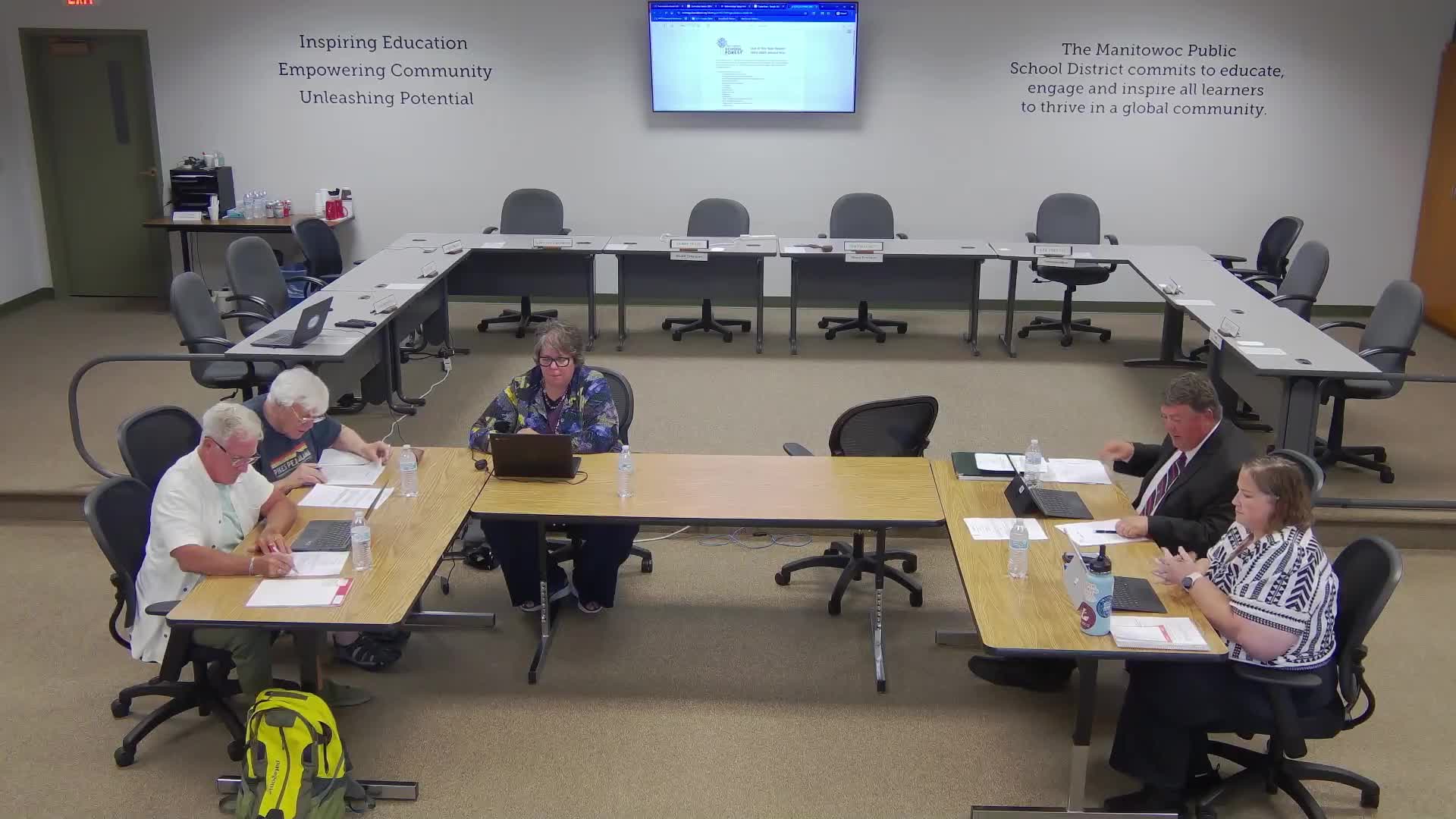 District unveils 100-day communication and engagement plan focused on surveys and volunteerism