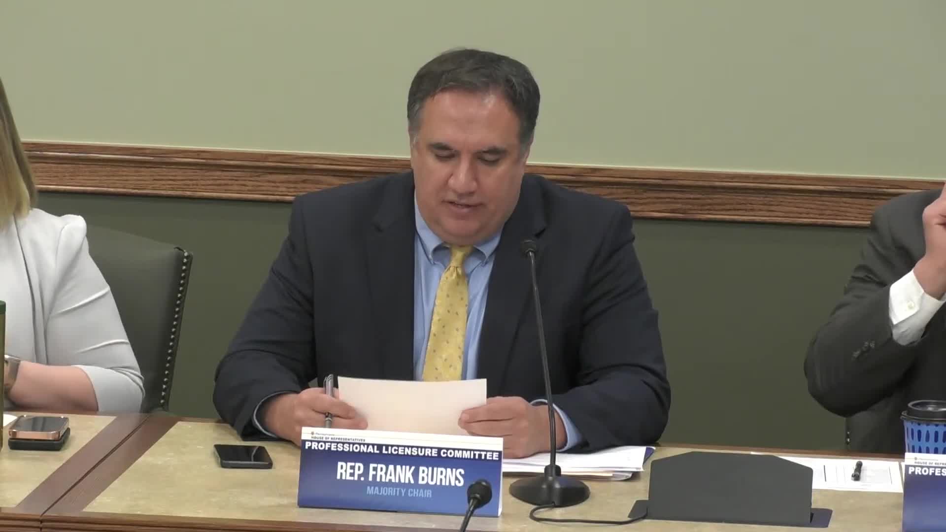 Committee reports bill requiring one hour of nutrition CME for physicians; vote 25-1