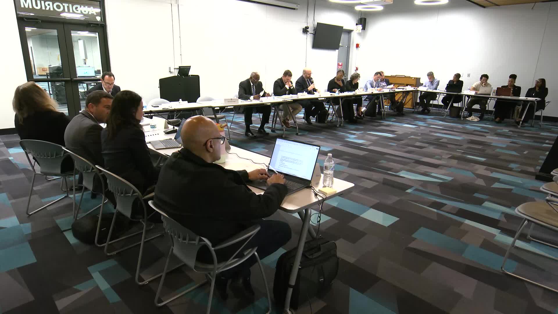 Task force backs three four-year-term limit for county commissioners