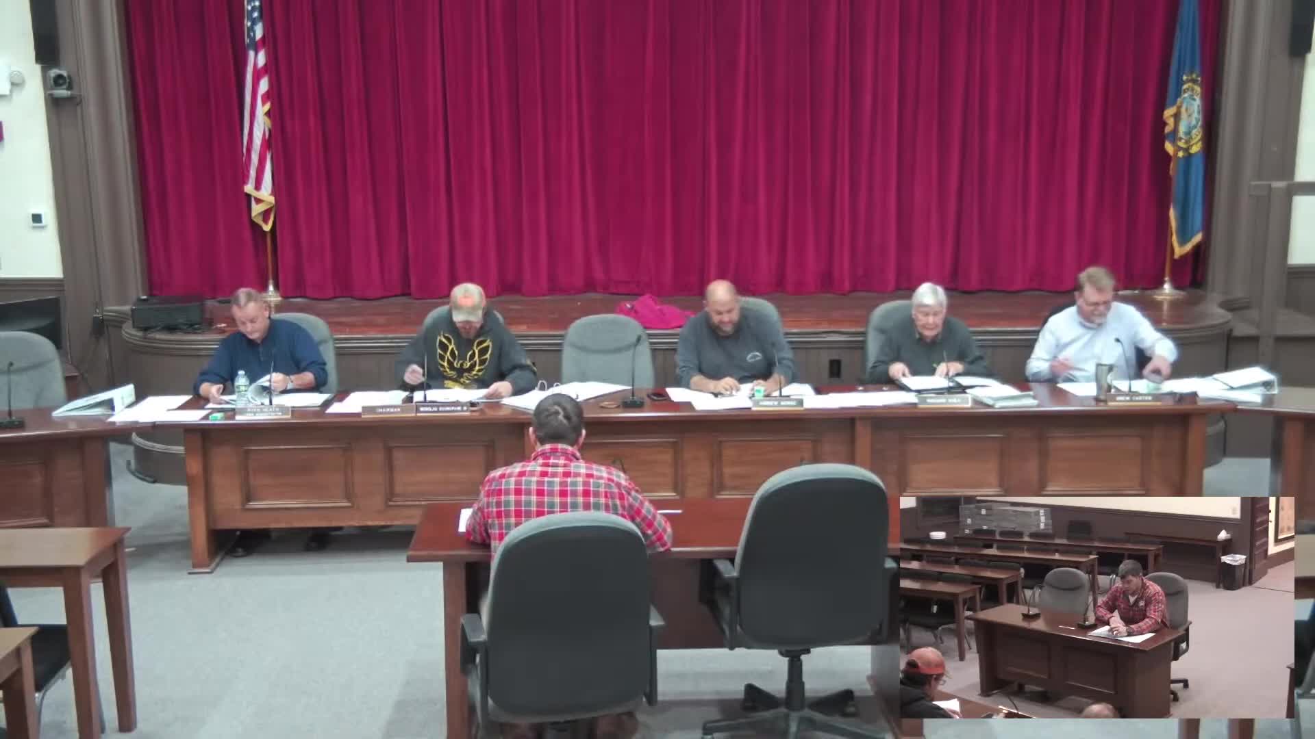 Alton OKs new seven-year waste-hauling contract with Waste Management