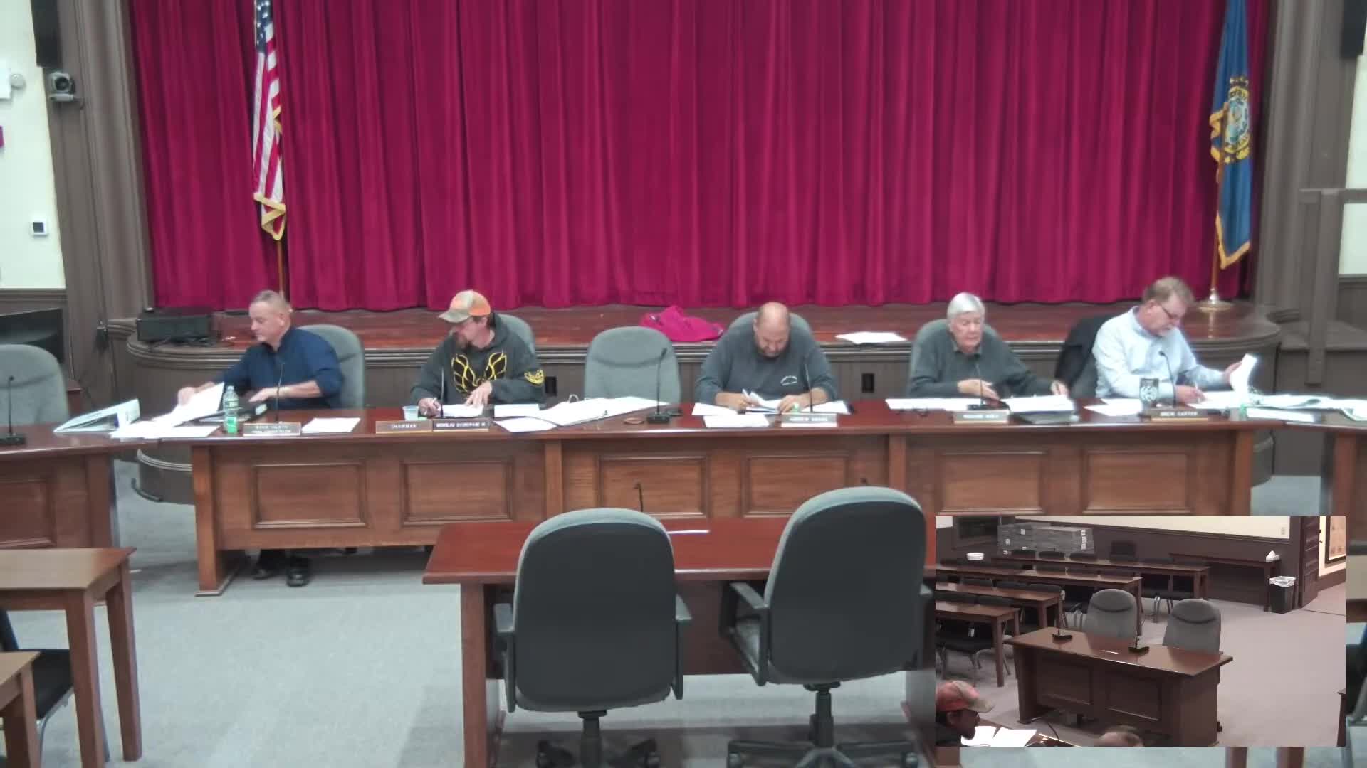 State surplus‑land review for Sunset Lake dam power line draws board support