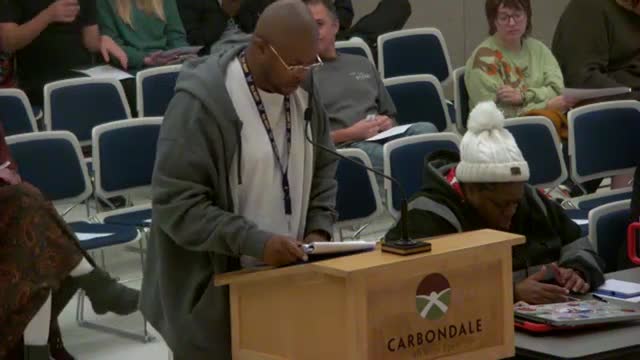 Residents, advocates press Carbondale council to stop encampment removals, expand services