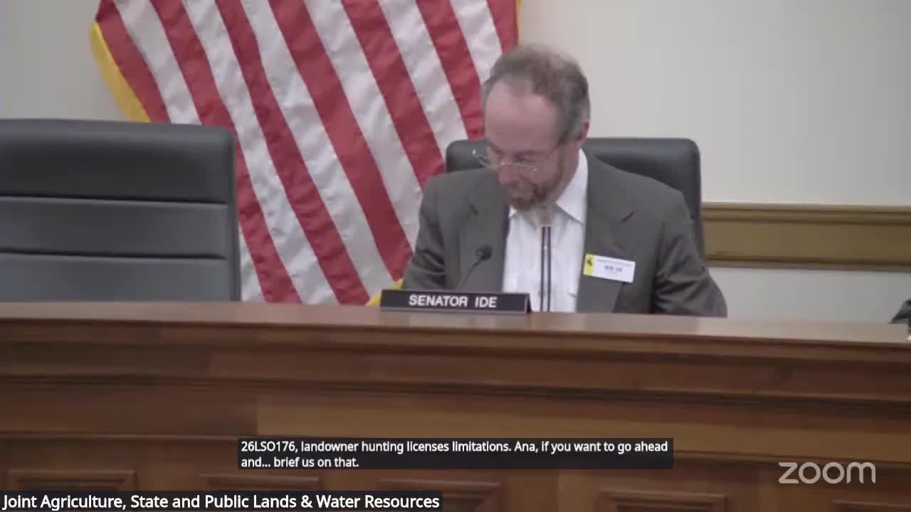 Committee approves bill letting Game and Fish cap landowner hunting licenses; bill moves forward 8-4