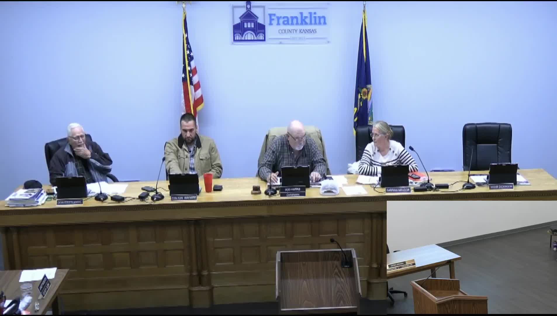 Franklin County approves purchase of two Caterpillar motor graders for $639,888 after trade-in