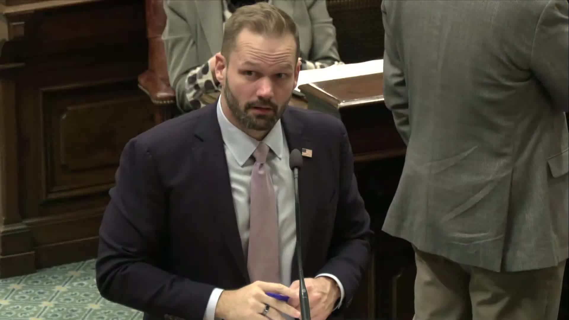 House passes update to Michigan Electric Code; floor substitute fails