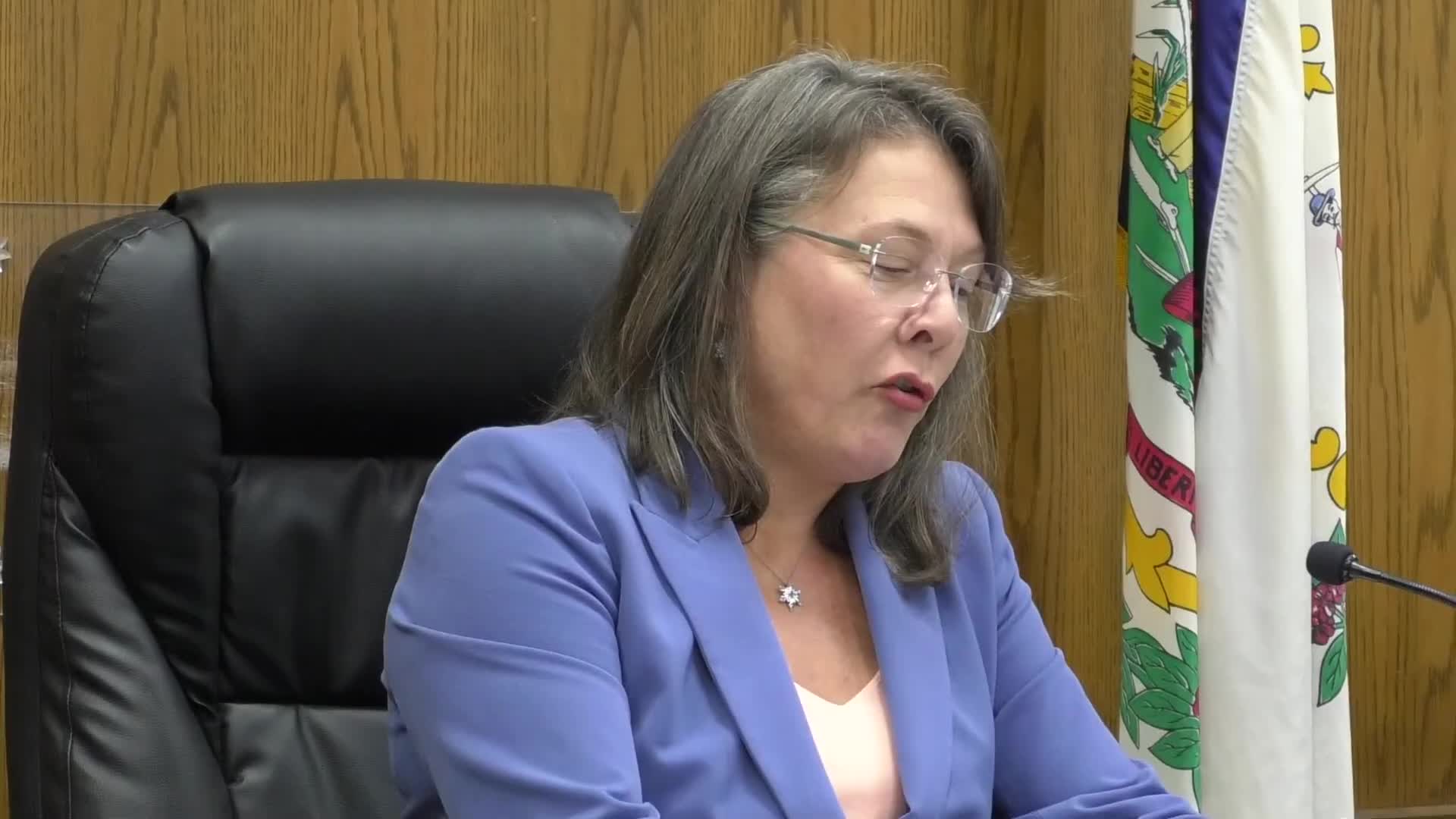 Hancock County approves sale of five vehicles and buys 2025 Ford Explorer for sheriff