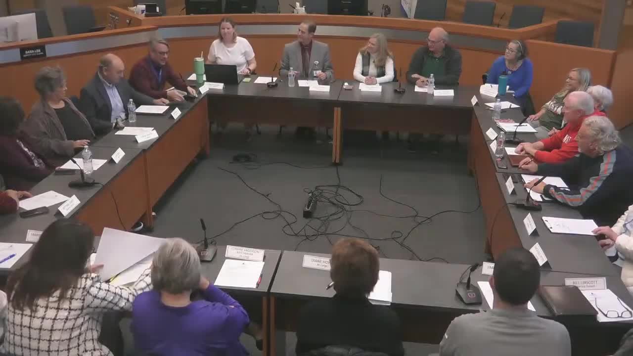 Finance director briefs Des Moines Citizens Advisory Board on mid‑biennium budget review