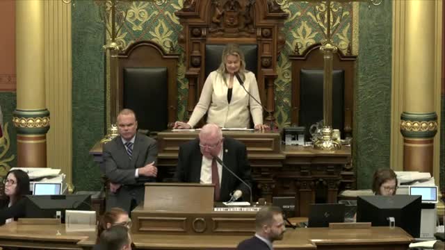 House Passes Bill Clarifying Breeding License Eligibility Under Large Carnivore Act