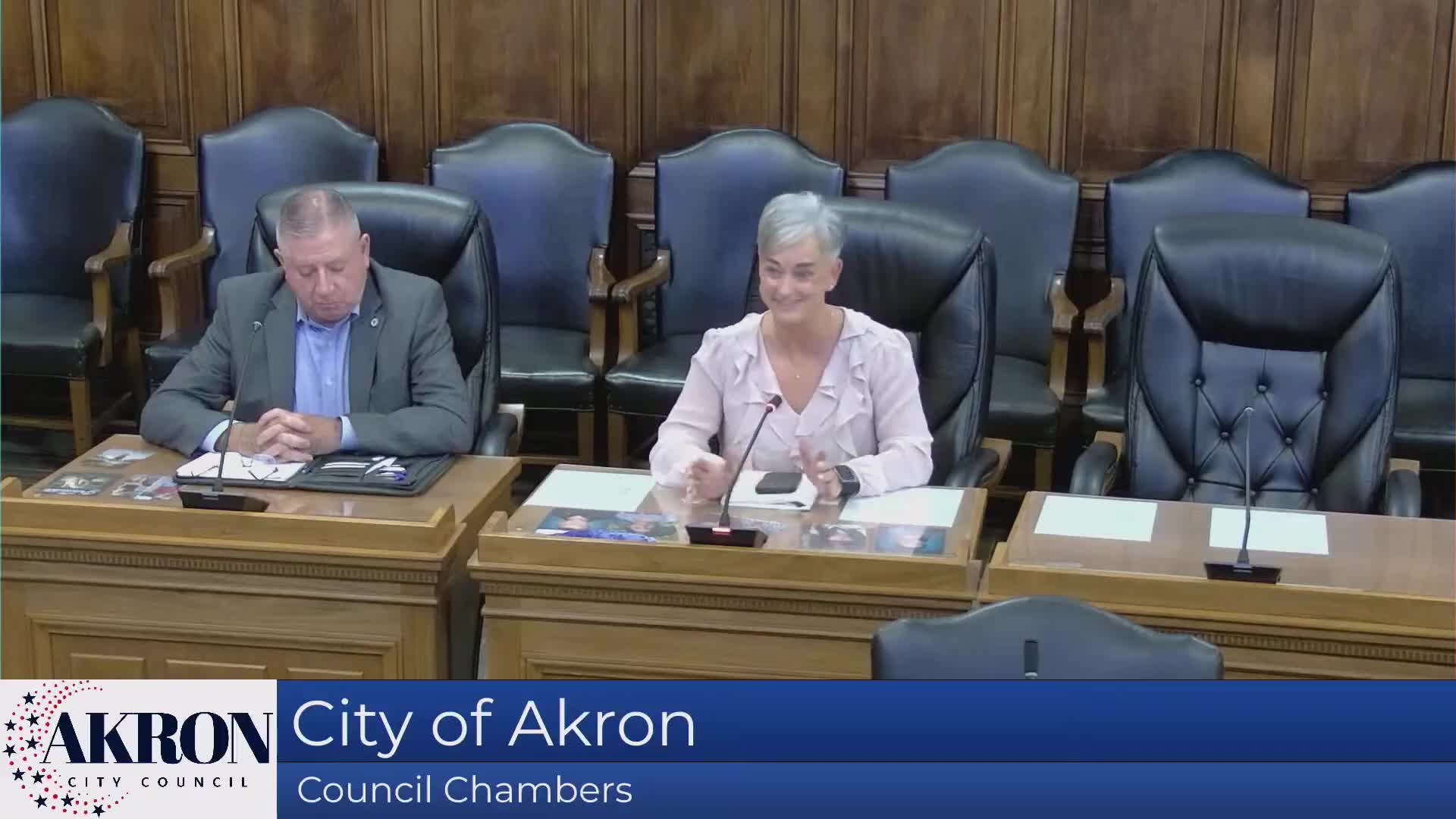 FirstEnergy briefs Akron public service committee on streetlight reporting and possible LED conversion