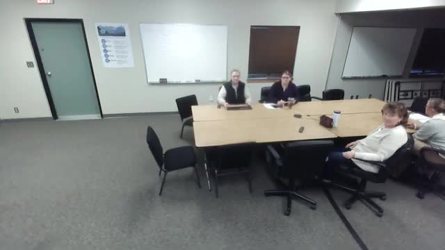 Lakeland District committee debates tightening public-comment procedures and form requirements