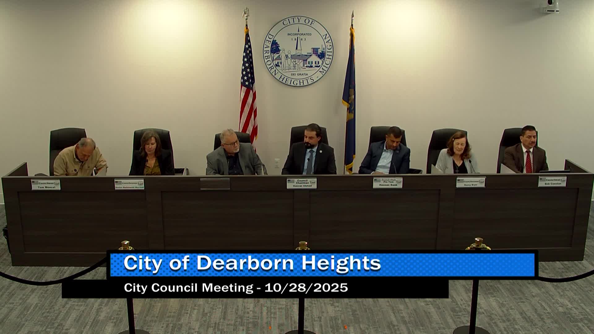 Treasurer reports strong investment revenue; council approves budget amendments and accepts MIDC grant amid questions about prior COVID grant accounting