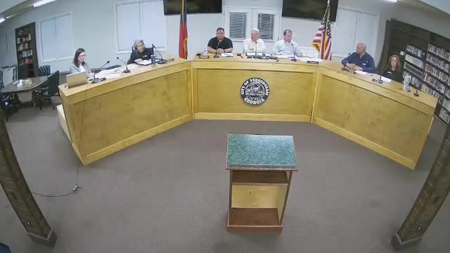 Residents praise car show, urge aquatic center and park development on 24-acre city parcel