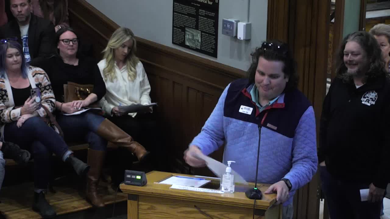 Votes at a glance: council approves multiple second‑reading ordinances, CUP and utility easement items