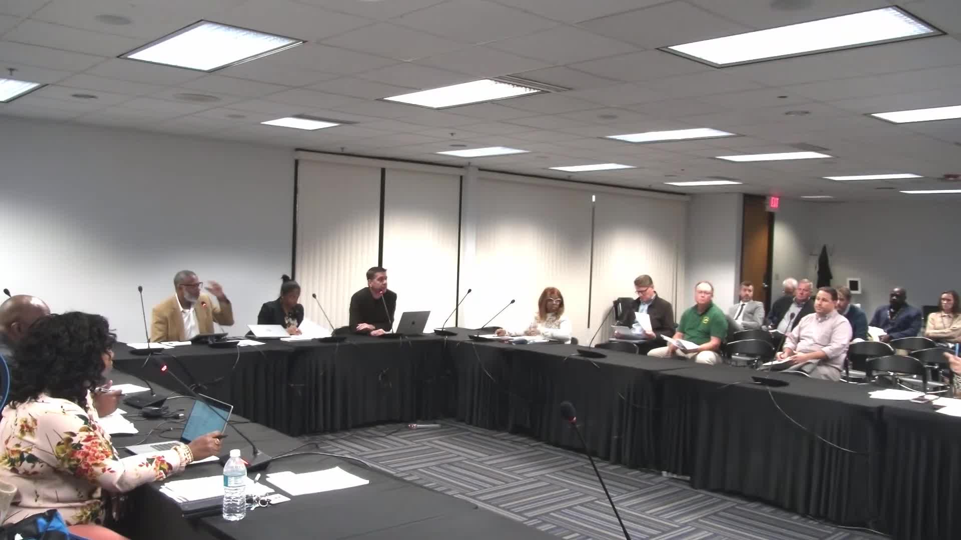 Real Estate Committee approves Sept. 15 open-session minutes