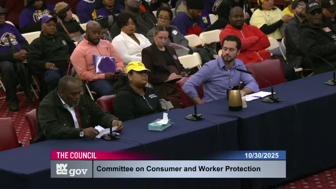 Street vendor advocates press council to lift permit caps, speed licensing during same hearing