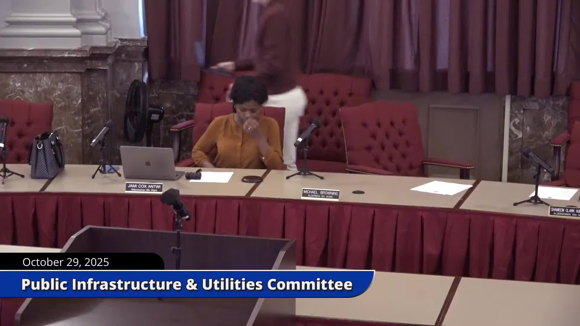 Committee advances bill to restore city responsibility for parcel on 2700 block of Saint Vincent and Park Avenue