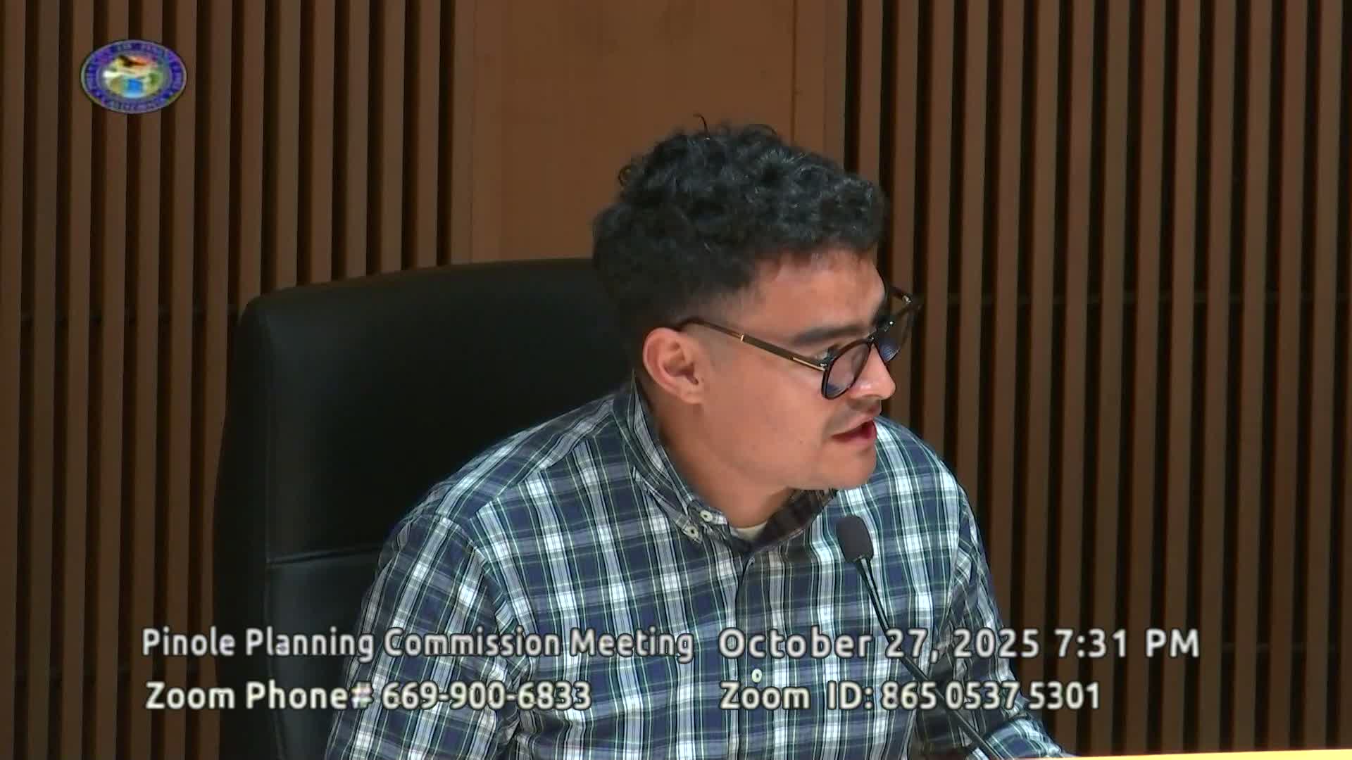 City intern presents ADU outreach, amnesty and Fast Track permitting work