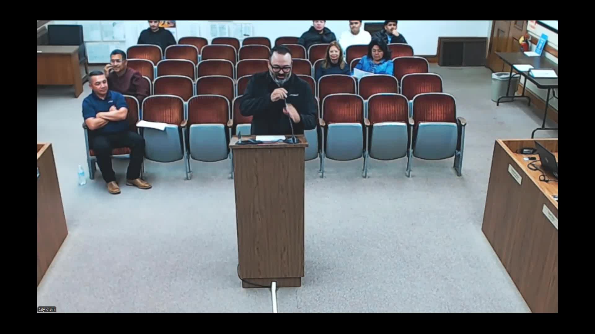 City staff rolls out new special‑event forms, sets 60/30‑day timetable and Jan. 1 start date