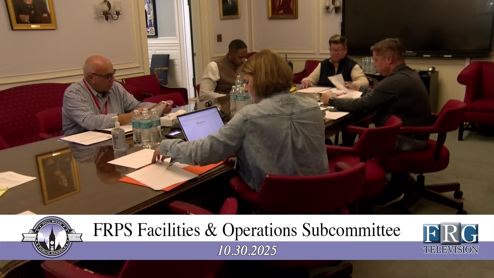 Subcommittee approves revised nutrition field-supervisor description; asks staff to negotiate salary and report budget details