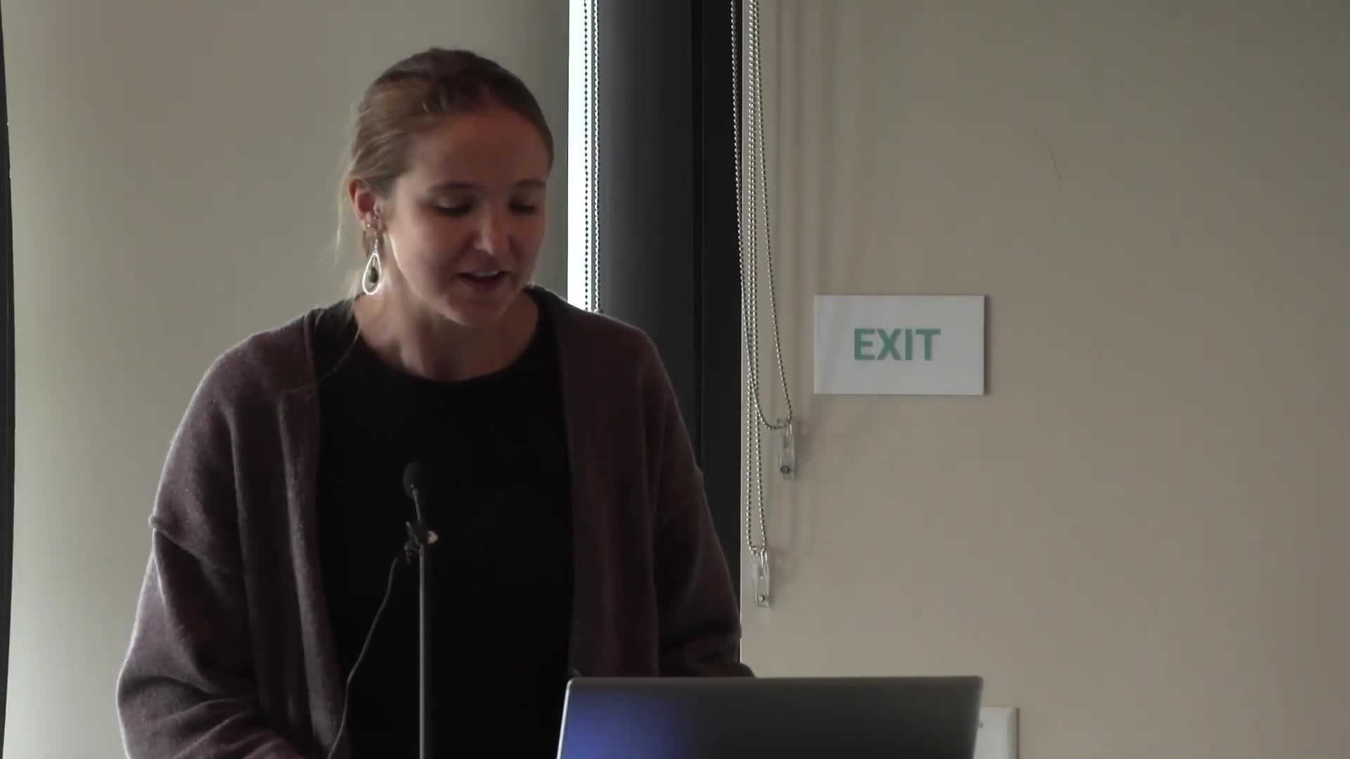 Missoula presenters urge homeowners to 'harden' houses against embers; county offers fuel‑mitigation cost share and free assessments