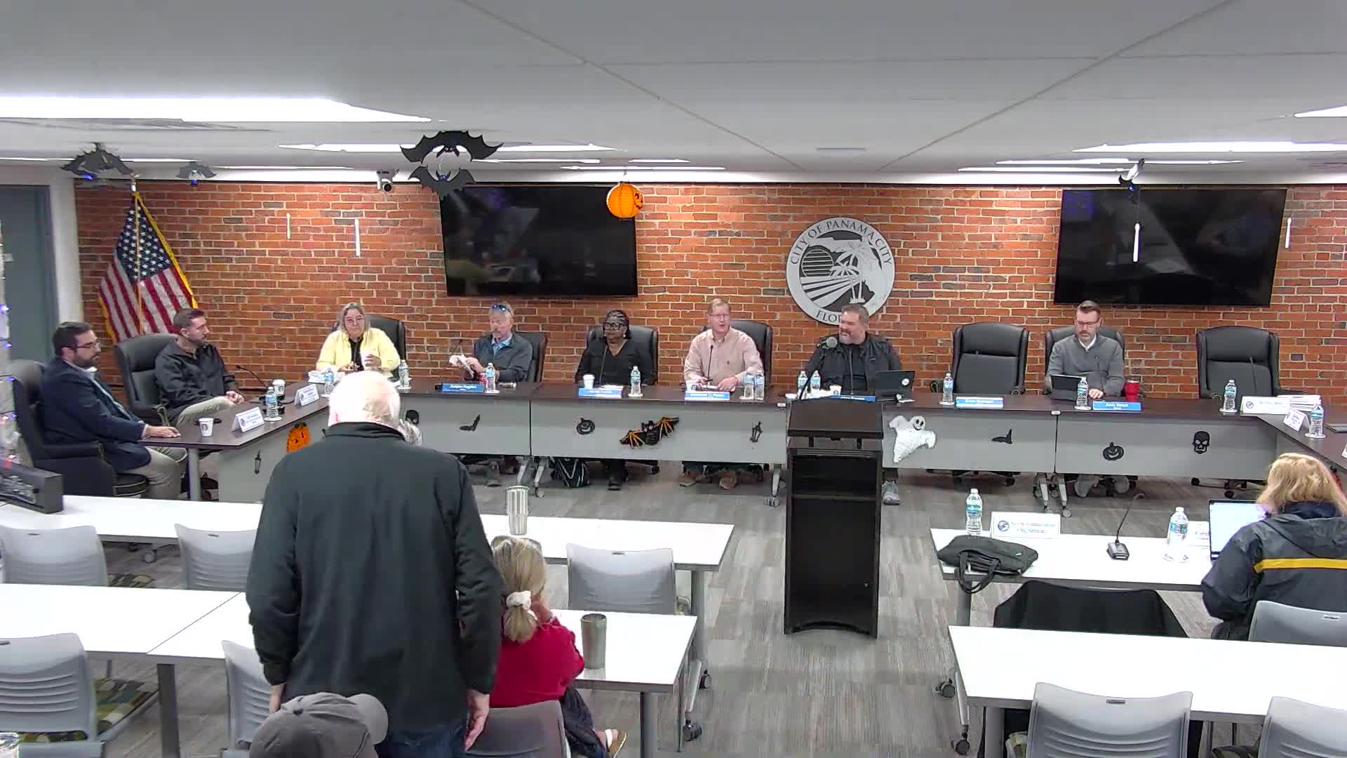 Panama City charter review debates election timing, agenda notice and mayor'manager powers