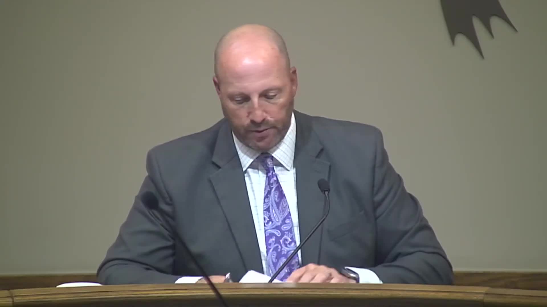 TEA intruder-audit finds three campuses noncompliant; district schedules training and moves to closed session