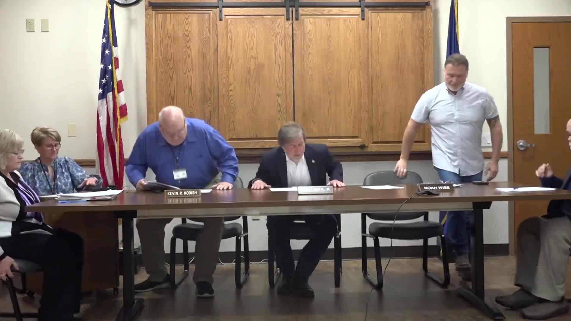 Commissioners approve routine bills, lease amendment, board appointments and employee vision plan