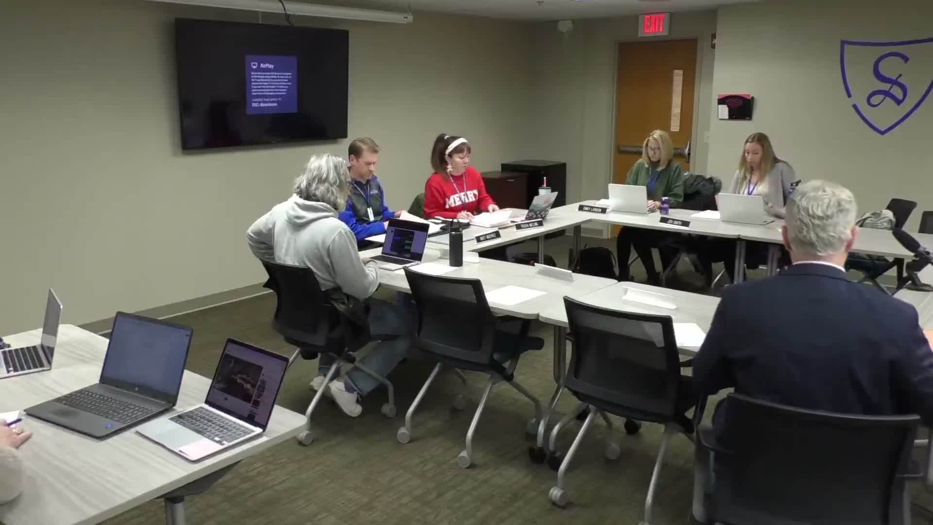 Sartell‑St. Stephen board debates committee structure, aims to set committee slate at January reorganizational meeting