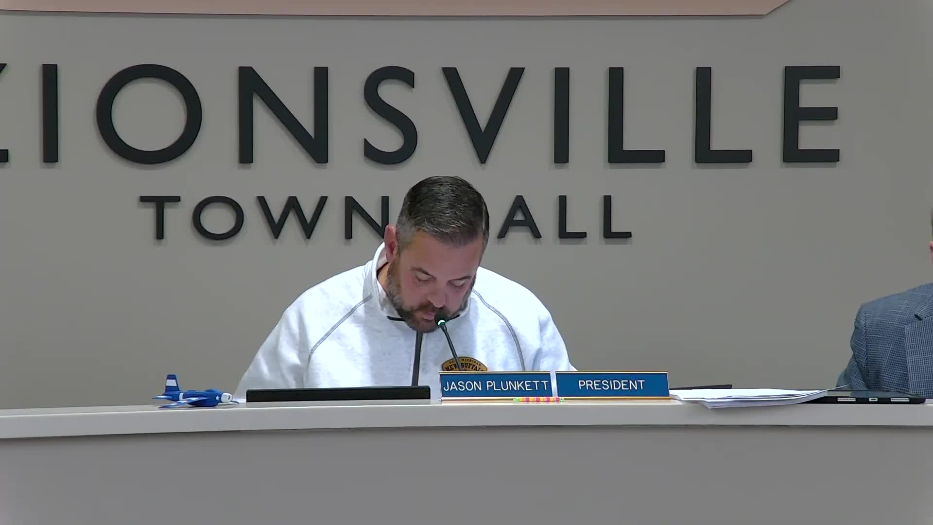 Council adopts revised Courtyards at Heritage Trail PUD with reduced density and public‑use dedication