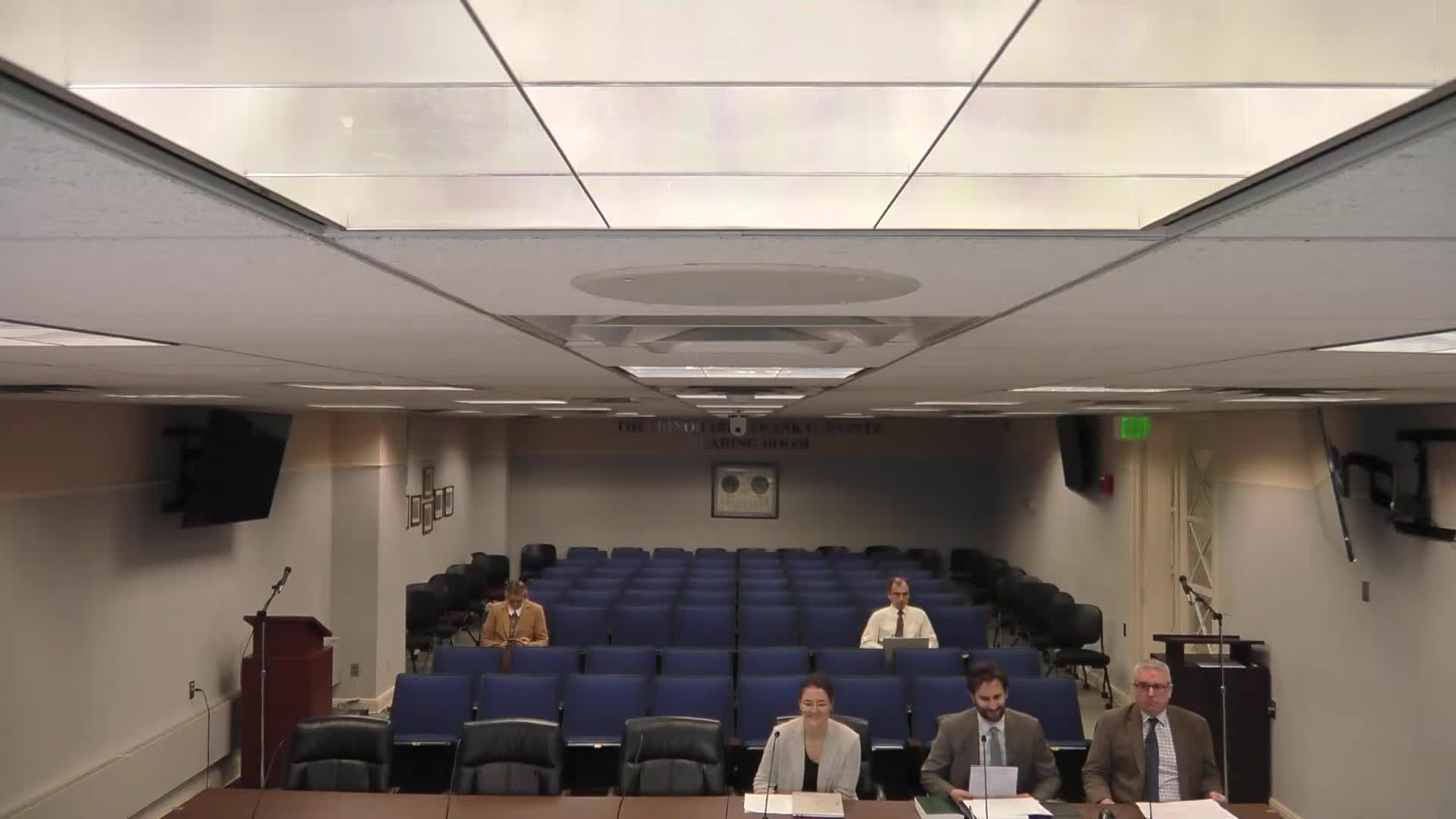 Staff proposes SOS‑based cap plus $15 ACP for green power; OPC and Exelon say approach reasonable