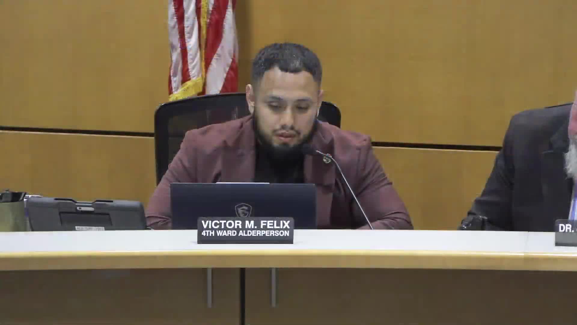 Council committee approves banquet‑hall conditional use at 428 W. Glen Flora with 81‑person cap and 9‑month review