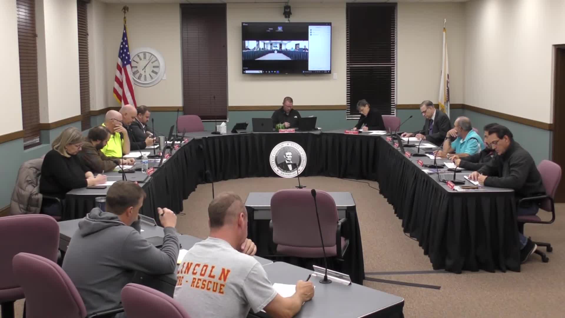 Council approves consent agenda, easement amendment and renewal of sewer fund CD