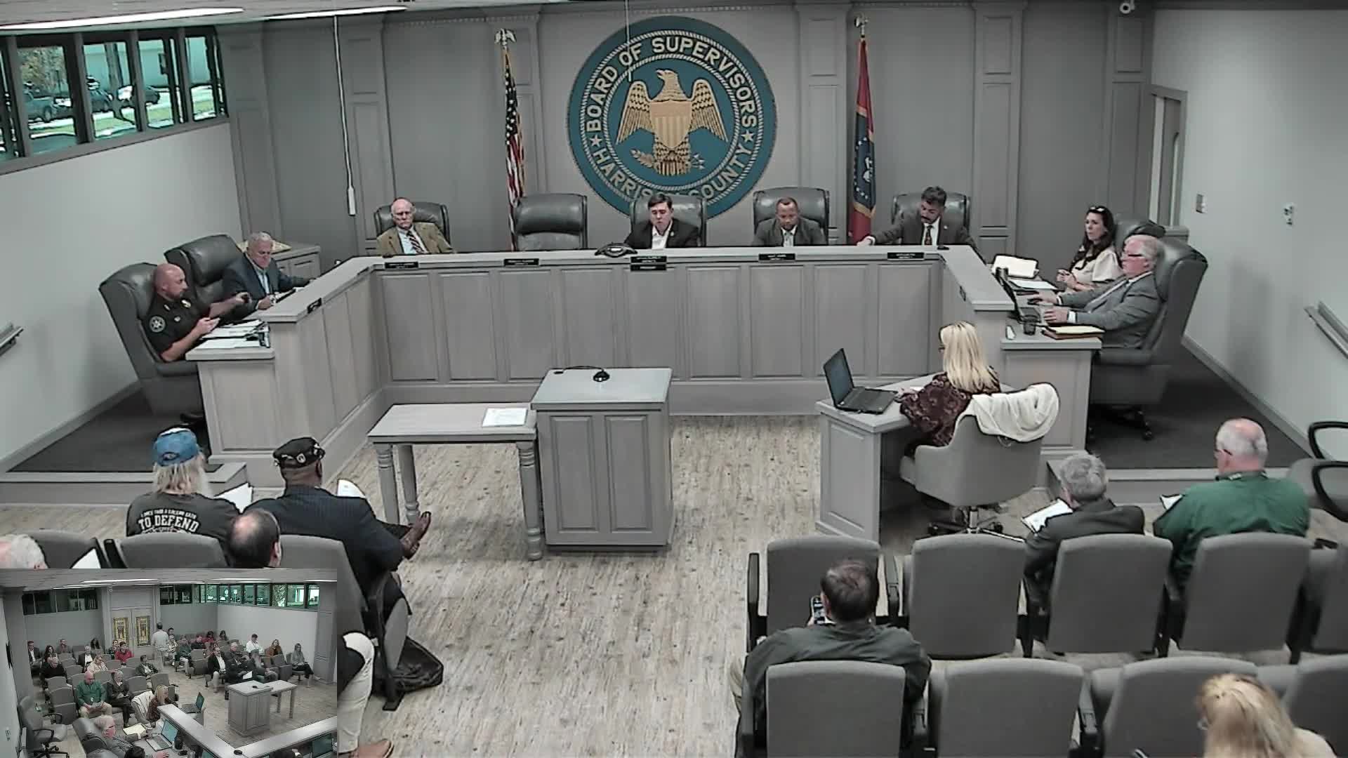 Consultants present bond and lease-purchase options for proposed Seaway Road multipurpose building