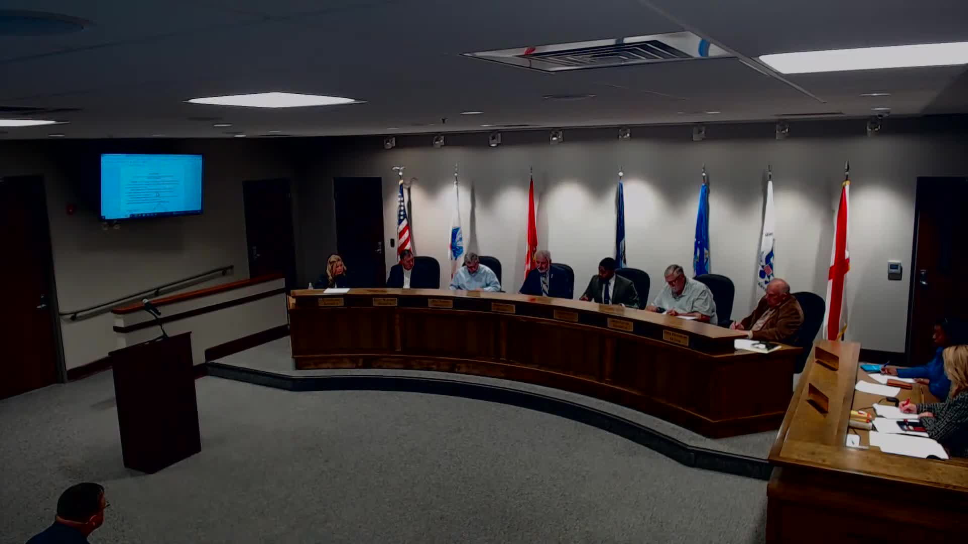 Alexander City Council approves two rezonings, renews John Deere lease and OKs Highway 280 access agreement
