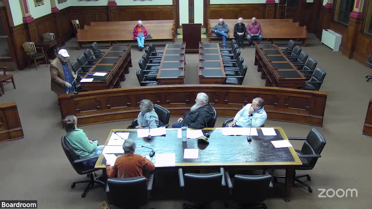 Planning Commission recommends two preliminary plats, including woodland preservation strip