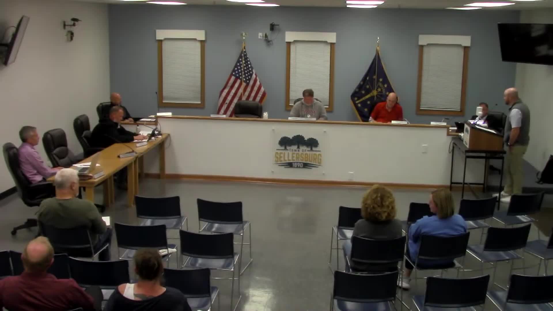 Sellersburg redevelopment commission to investigate sound barrier for US‑31 logistics park after resident complaints