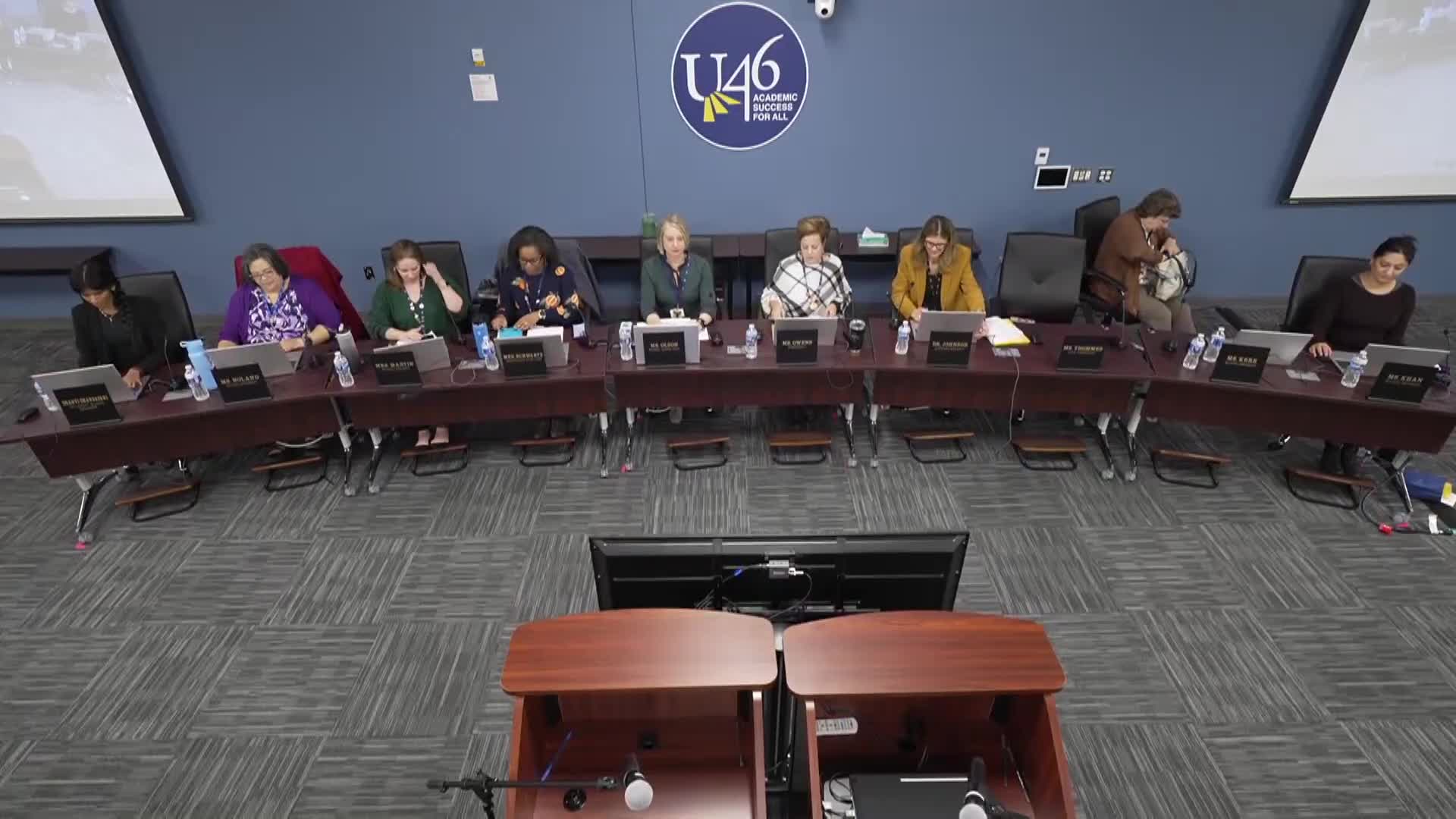 U-46 reports mixed gains on 2025 school report card; chronic absenteeism drops, proficiency lags under new state cut scores