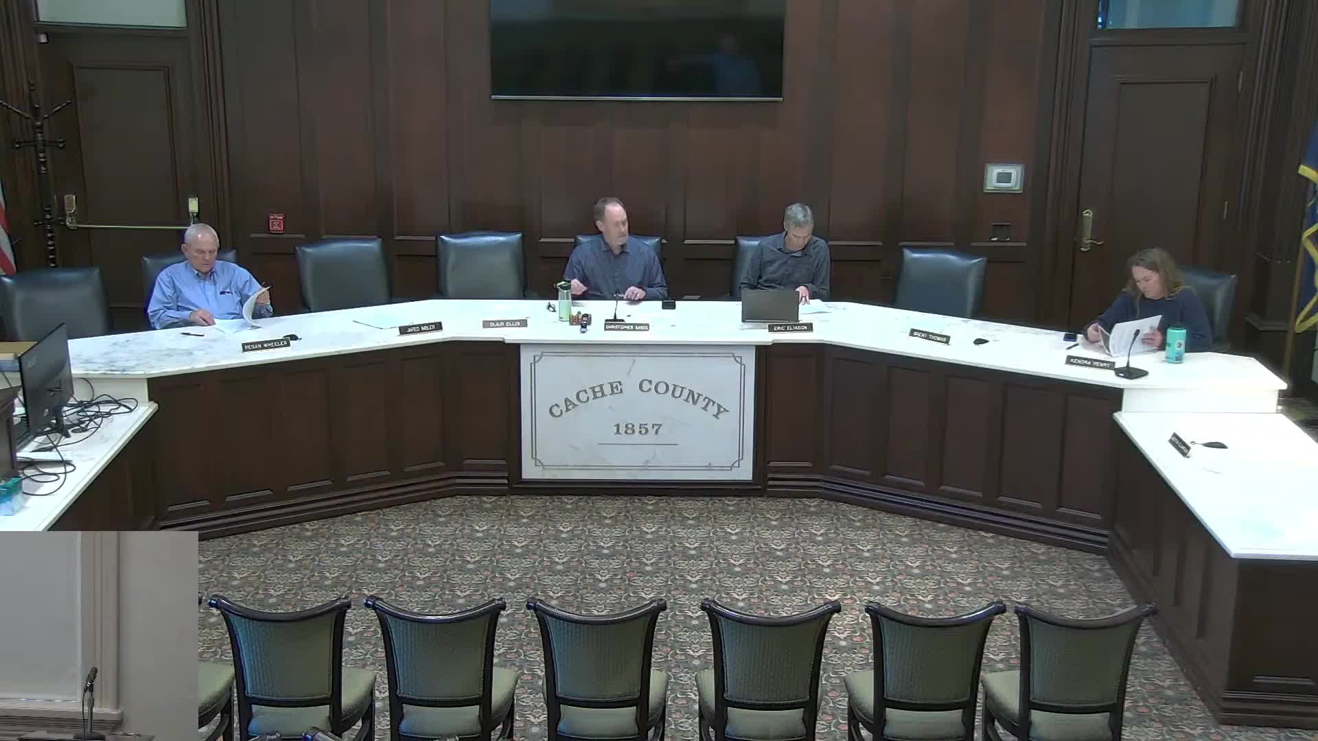 Local farms seek conservation easements for Hyde Park–Smithfield bench