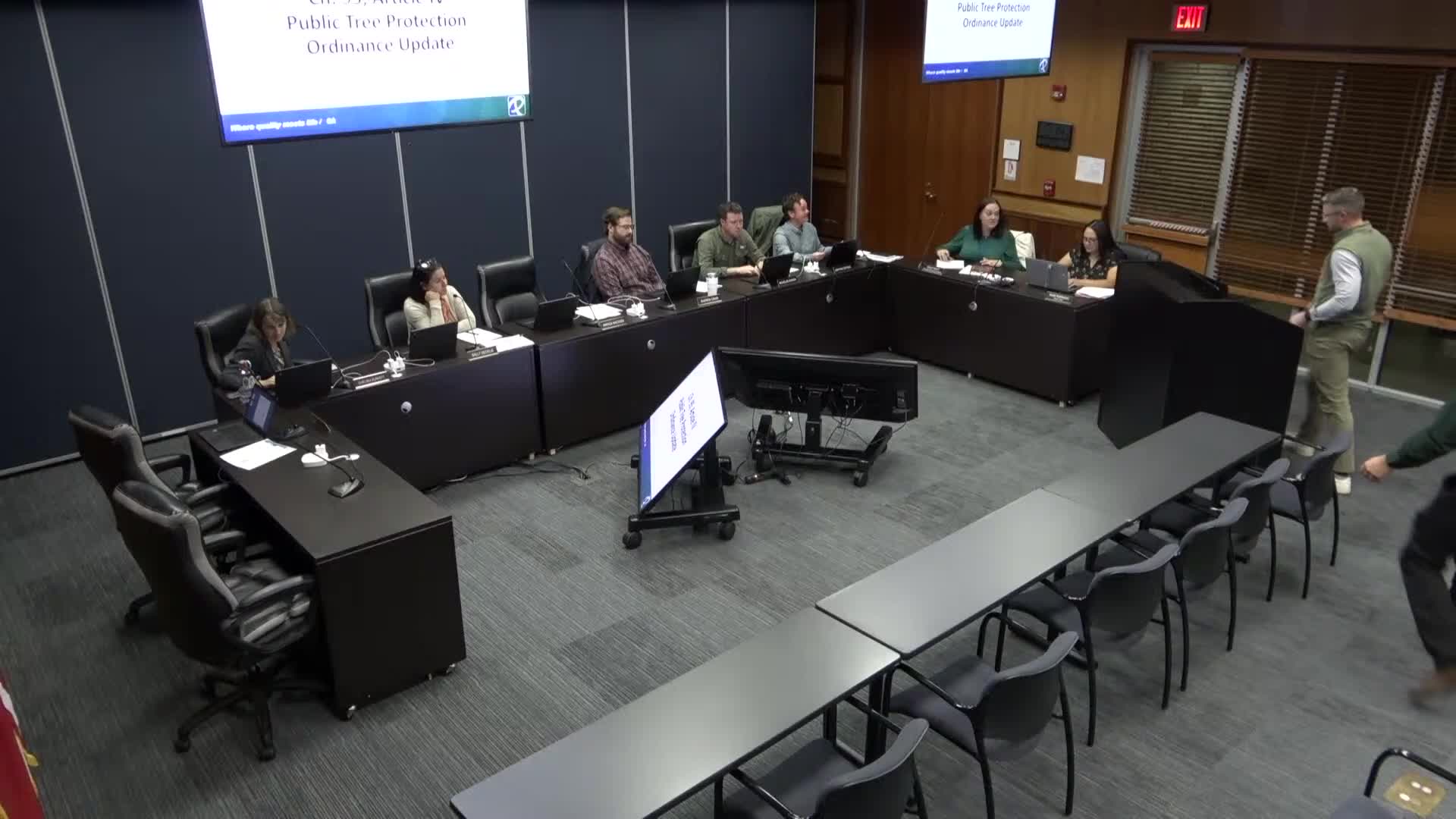 Parks staff bring tree‑code revisions to planning commission; urban forester role clarified